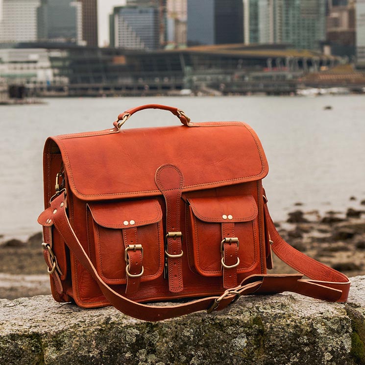 Messenger Bag Canada. Leather goods in Canada | YOR Leather Goods