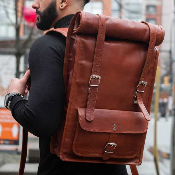 Leather shoulder laptop backpack Handmade Leather Rucksack Laptop Backpack Messenger Large Travel Backpack Vintage Leather Backpack